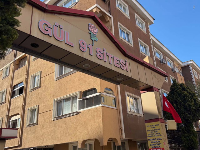 ÇEKMEKÖY GÜL 91 SITESI 60 ADA 1.PARSEL 3+1 SATILIK DAIRE