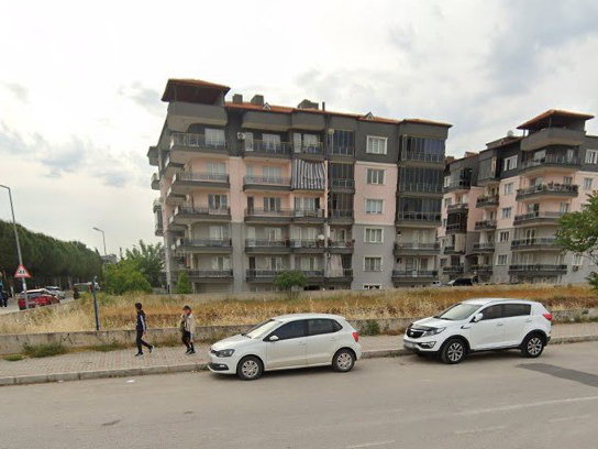 REMAX MODEL DEN ŞEHIR HASTANESI YAKINI SITE IÇERISINDE 3+1 SATILIK DAIRE