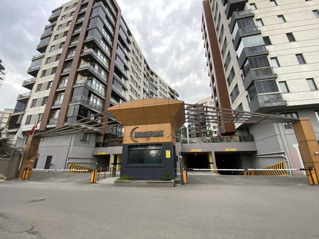 ÇEKMEKÖY TAŞDELEN MOONPARK SİTESİNDE GENİŞ M2 BALKONLU 1+1 DAİRE