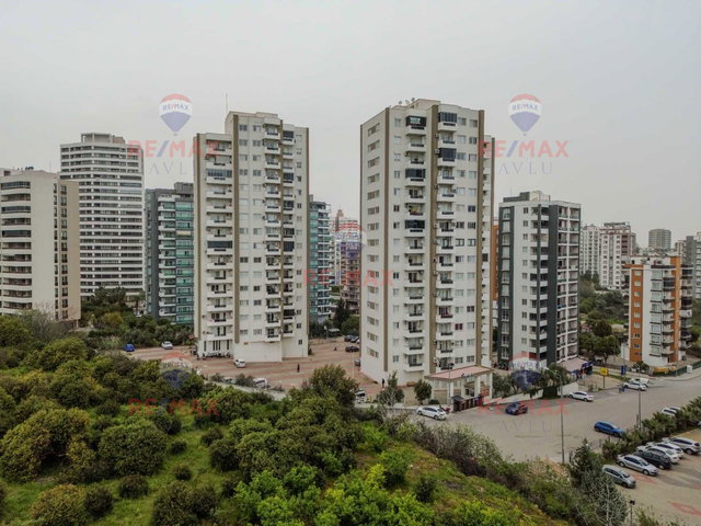 REMAX AVLU'DAN ÇİFTLİKKÖY’DE HAVUZLU SİTE İÇİ 2+1 SATILIK DAİRE