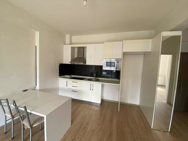 TORBALI YEDİEYLÜL MAH SATILIK HAVUZ CEPHE 1+1 ARA KAT LÜKS DAİRE