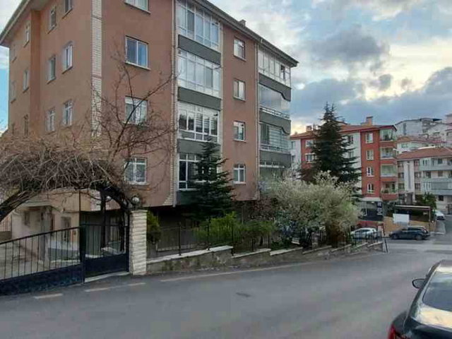 GENERAL ZEKİ DOGAN MAH DE 3+1 SATILIK DAIRE
