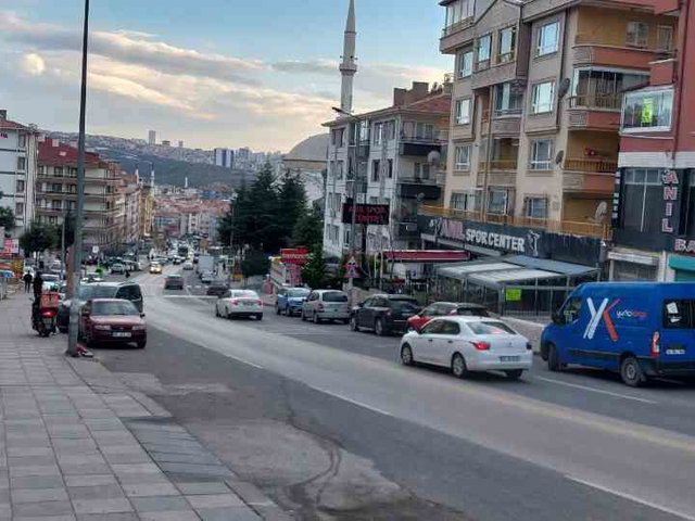 GENERAL ZEKİ DOGAN MAH DE 3+1 SATILIK DAIRE