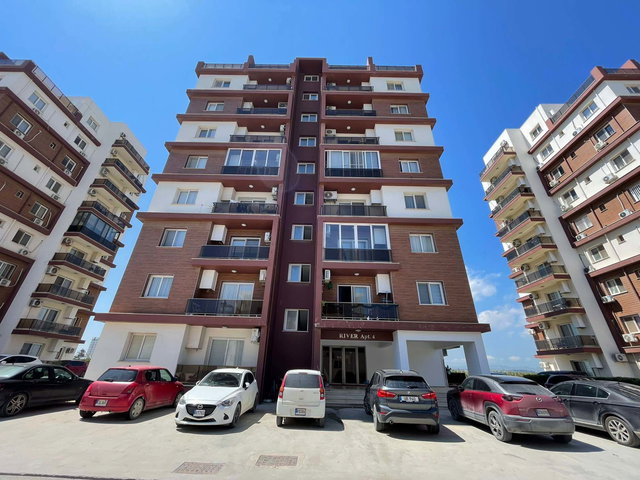 İSKELE BÖLGESİNDE , ROYAL SUN SİTESİNDE 2+1 EŞYALI DAİRE, DENİZE 10 DAKİKA YÜRÜME MESAFESİNDE