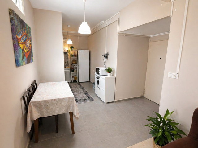 ZEKERİYAKÖY EMLAK KONUT EVLERİ'NDE SATILIK 1+1 DAİRE