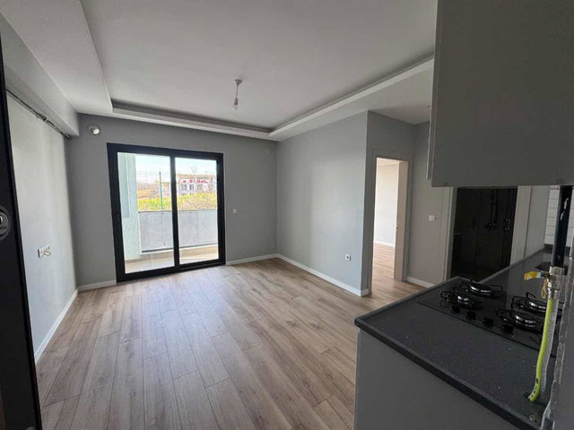 REMAX SOFT'TAN KORUCUK EAH ÖNÜNDE KİRALIK 1+1 EŞYASIZ DAİRE