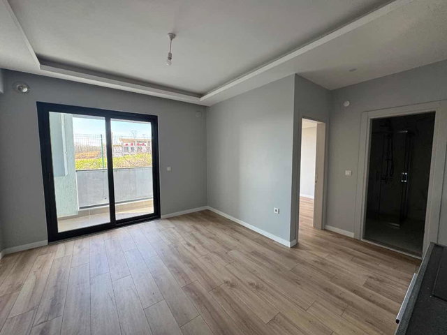 REMAX SOFT'TAN KORUCUK EAH ÖNÜNDE KİRALIK 1+1 EŞYASIZ DAİRE