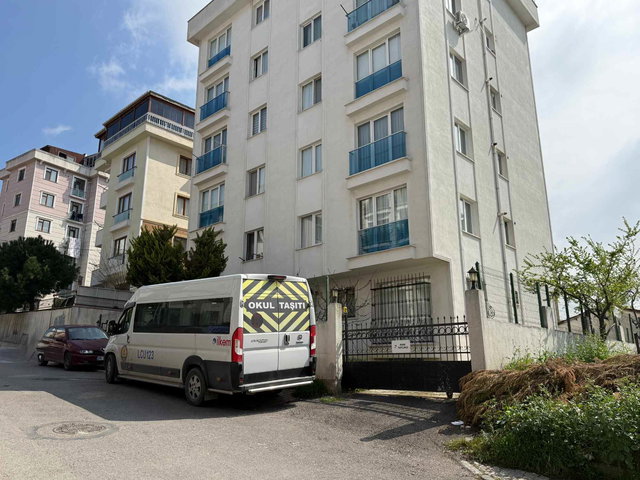 KARTAL CUMHURİYET MAH AÇIK OTOPARK 2+1 SATILIK DAİRE