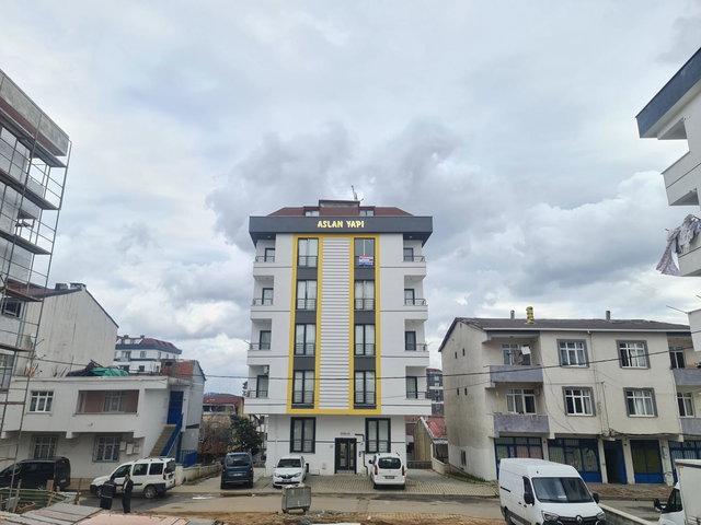 ORHANGAZI MAHALLESI’NDE SATILIK KULLANIŞLI BOŞ DUBLEKS DAIRE