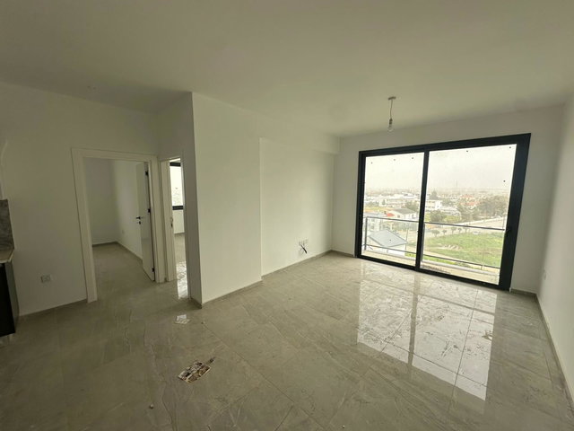 SATILIK 2+1 BOŞ DAIRE YENI BOĞAZIÇI MERKEZI