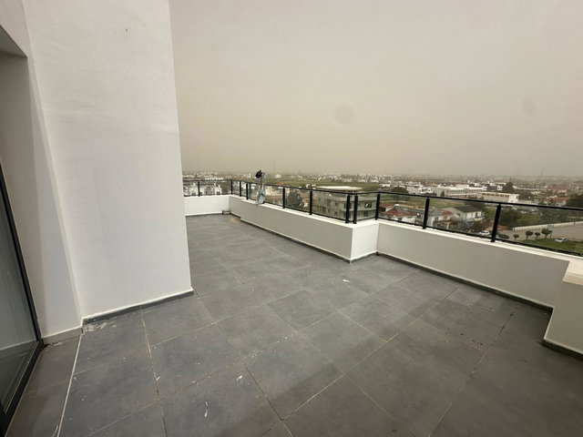 SATILIK 1+1 PENTHOUSE YENI BOĞAZIÇI MERKEZI