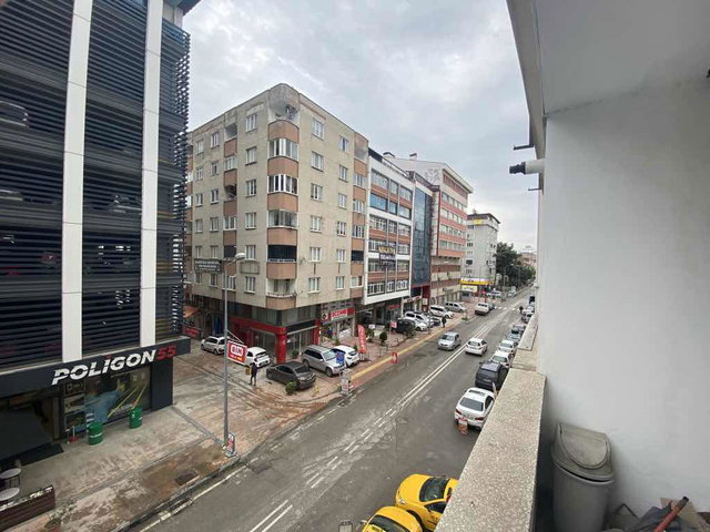 ESKİ ADLİYE KARŞISINDA CADDEYE CEPHE KİRALIK 3+1 DAİRE