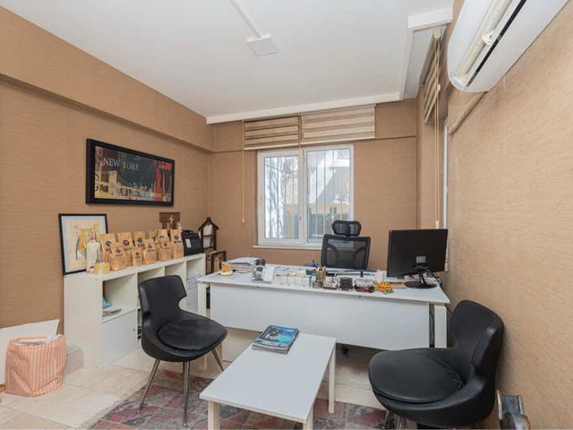 MEYDAN KAVAĞI’NDA 160 M² DEPOLU SATILIK DAİRE