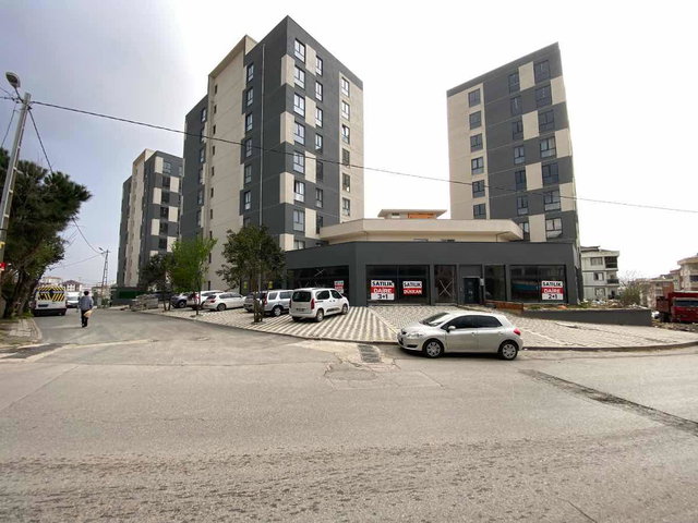 SANCAKTEPEDE SITE IÇINDE  2+1 SATILIK SIFIR DAIRE