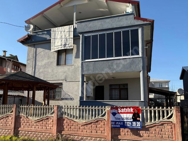 ADAPAZARI ERENLER YENİ MAH. SATILIK 3+1 REMAX DESIGN