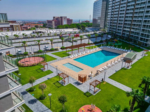 MANİSA MEYDAN LÜKS EŞYALI KİRALIK 2+1 DAİRE