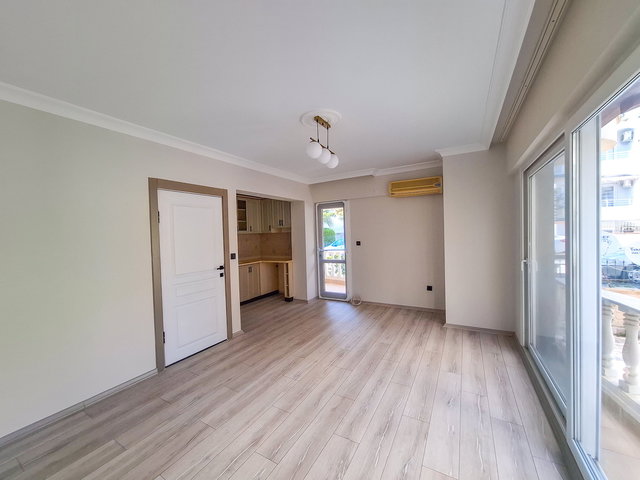 DİDİM EFELER'DE KÖŞE KONUMDA SATILIK 2+1 YÜKSEK GİRİŞ DAİRE