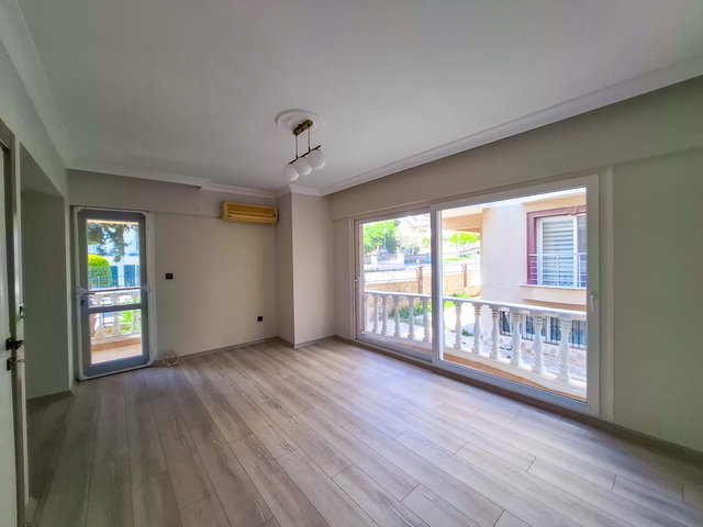 DİDİM EFELER'DE KÖŞE KONUMDA SATILIK 2+1 YÜKSEK GİRİŞ DAİRE