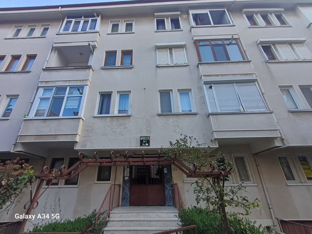 REMAX ŞEHİR DEN BAHÇELİEVLER MAH.DE 2 ODA 1 SALON SATILIK DAİRE