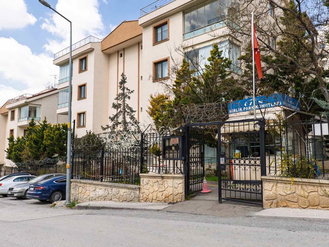 BİRLİK MAHALLESİ’NDE CADDE’DE KAPANMAZ MANZARALI SATILIK LÜKS DUBLEKS