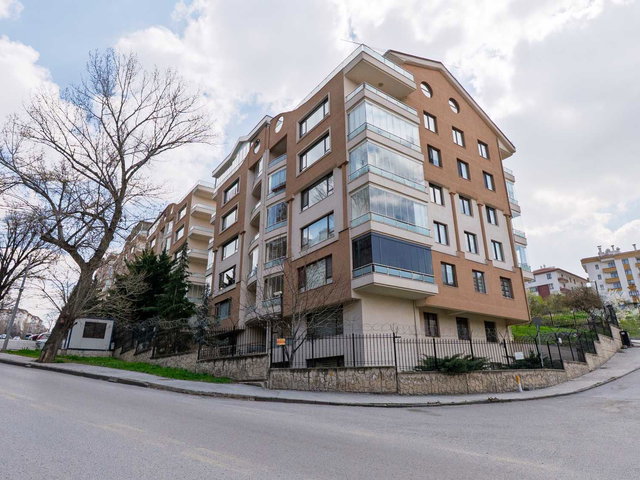 BİRLİK MAHALLESİ’NDE CADDE’DE KAPANMAZ MANZARALI SATILIK LÜKS DUBLEKS