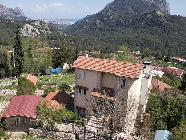 SERDAR ELER DEN HİSARÇANDIR - KONYAALTI -ANTALYA DA SATILIK VİLLA