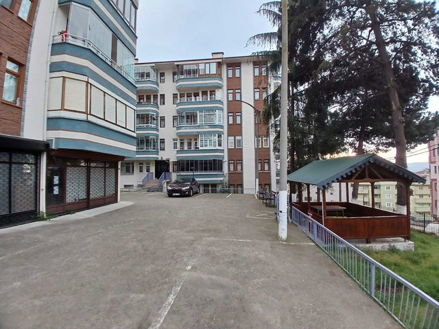ORTAHISAR SOĞUKSU ÇAMLIKALTI SITESINDE SATILIK 3+1  DAIRE