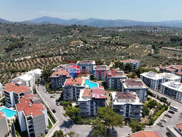 KİRALIK ..KUŞADASINDA,FULL DENİZMANZARALI,DOGALGAZLI KİRALIK DAİRE...