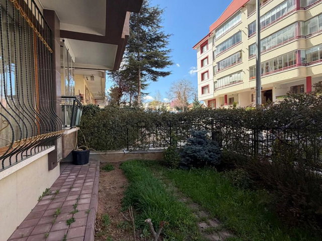 ÖVEÇLER VADİSİNDE PANORAMİK LÜKS YAPILI DUBLEKS 5+1 SATILIK DAIRE