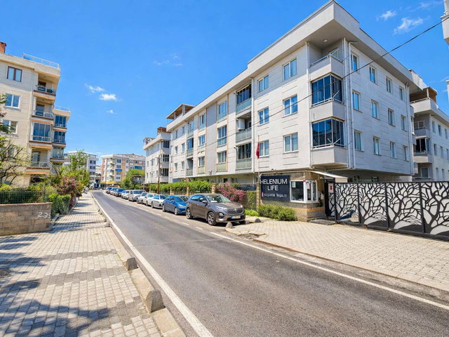 SANCAKTEPE SARIGAZİ HELENYUM LIFE SİTESİNDE SATILIK 2+1