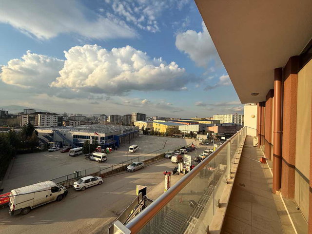 TUZLA AYDINLI DUMANKAYA LOBİ 'DE SATILIK 3+1 BOŞ DAİRE