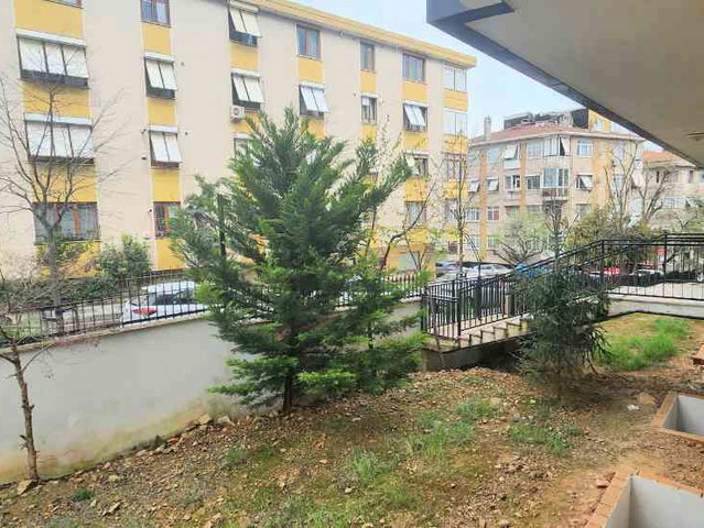 YENI BINADA YÜKSEK GIRIŞ EŞYALI KIRALIK DAIRE