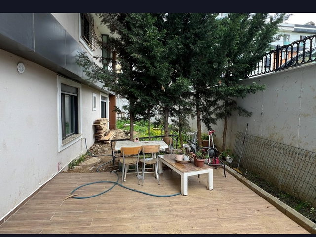 İDEALTEPE SAHİLDE ÖNÜ AÇIK FERAH SATILIK 1+1