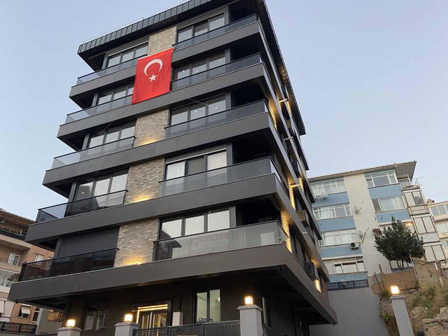 KIZ KULESİ VE BOĞAZ MANZARALI 2+1 ÇOK KEYİFLİ
