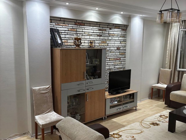 RE/MAX SMART’TAN İZMİR BUCA DA  FERAH 3+1 DAİRE