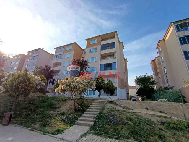 RE/MAX PROF METİN AVCI'DAN ÇAĞDAŞKENT BAHADIRHAN'DA SATILIK 3+1
