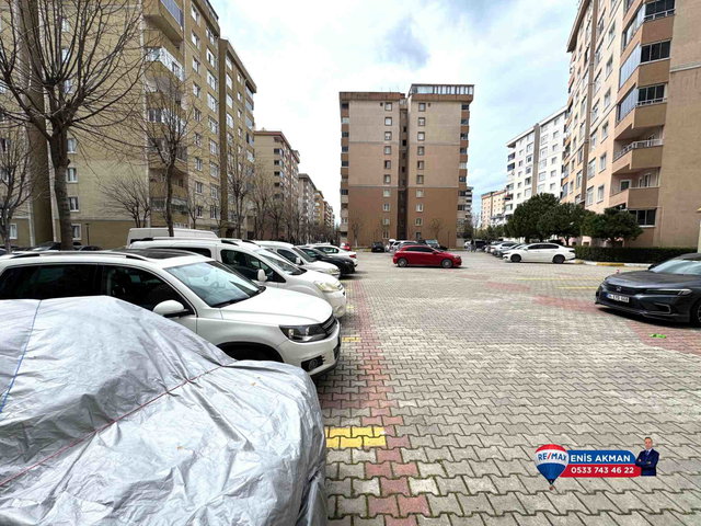 SATILIK 3+1 GENİŞ FERAH ÖNÜ AÇIK DAİRE-KAVAKLI KENT 'TE