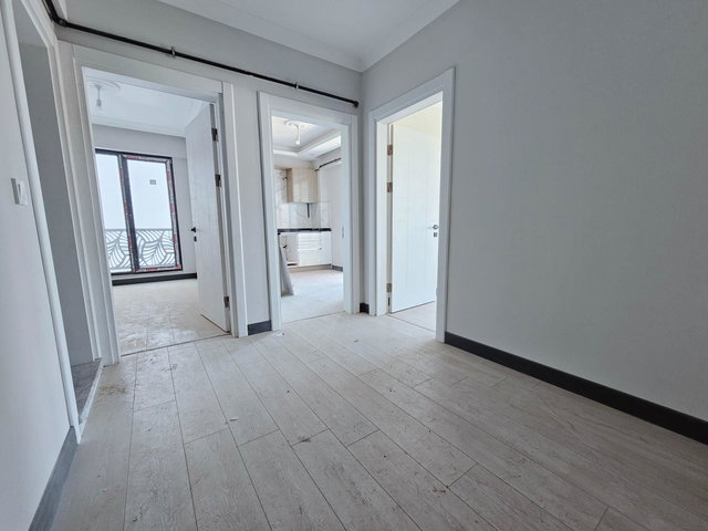 RE/MAX MYRA'DAN SATILIK 4+1 MERKEZİ KONUMDA ASANSÖRLÜ DAİRE