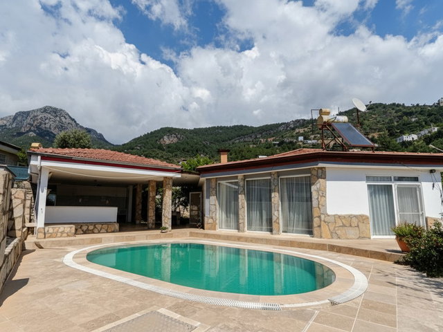 ALANYA AL-KON PARK VİLLALARINDA 3+1 MÜSTAKİL HAVUZLU SATILIK VİLLA