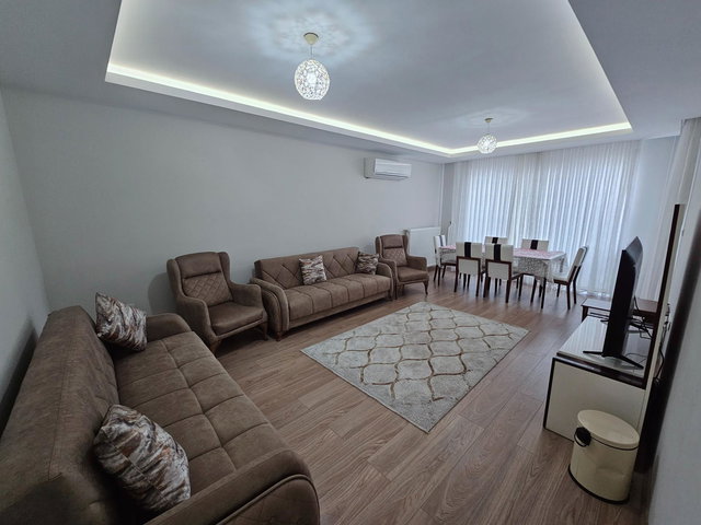 KREDİYE UYGUN MANAR SİTESİNDE 3+1 GENİŞ KULANIŞLI DÜZ DAİRE