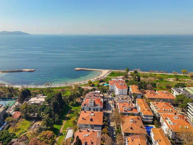 CADDEBOSTAN EŞSIZ DENIZ MANZARALI 4+1 TERASLI DUBLEKS SATILIK