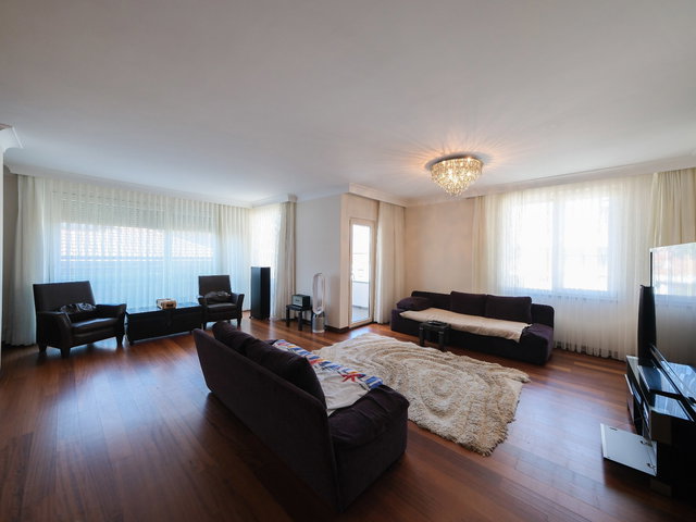 CADDEBOSTAN EŞSIZ DENIZ MANZARALI 4+1 TERASLI DUBLEKS SATILIK