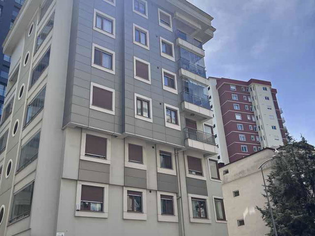 KALAMIŞ SAHİLDE KİRALIK 2+1