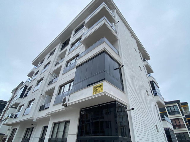REMAX YUNUS'TAN ATAKUM KÖRFEZDE SATILIK GENİŞ 1+1 DAİRE