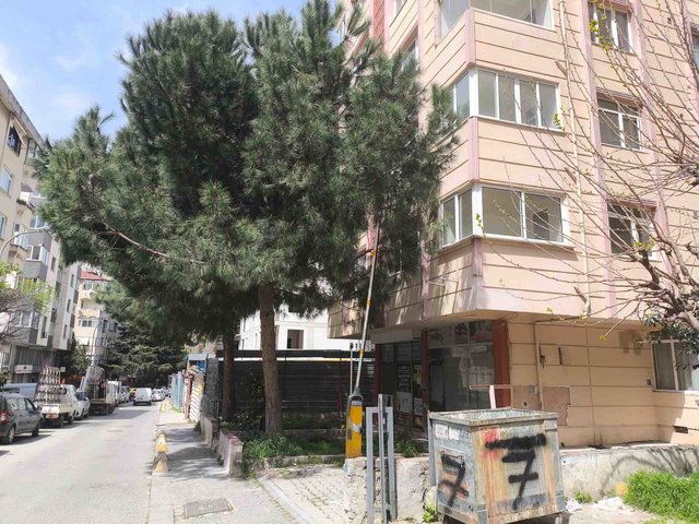 MERDİVENKÖY'DE KENTSEL DÖNÜŞÜME GİRMİŞ FIRSAT DAİRE