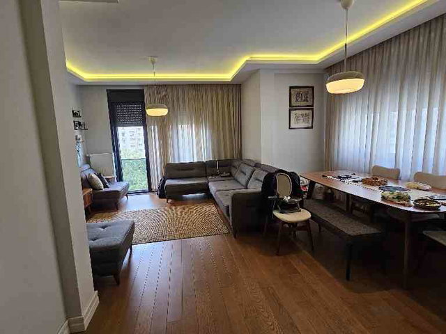 GÖZTEPE’NİN KALBİNDE 3+2 FERAH DUBLEKS – 140 M²