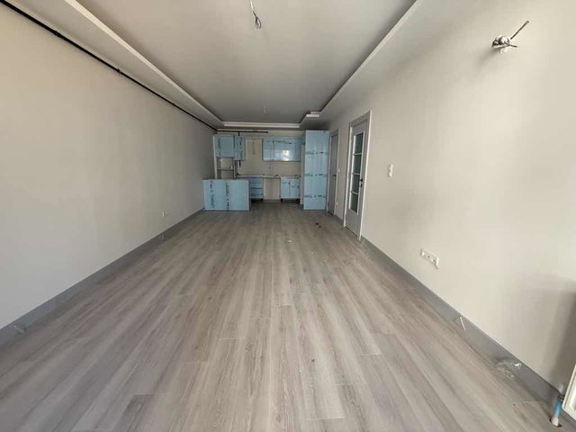 ALTUNİZADE AY KONAKLARI,ARA KAT BALKONLU 2+1,KAPALI OTOPARK