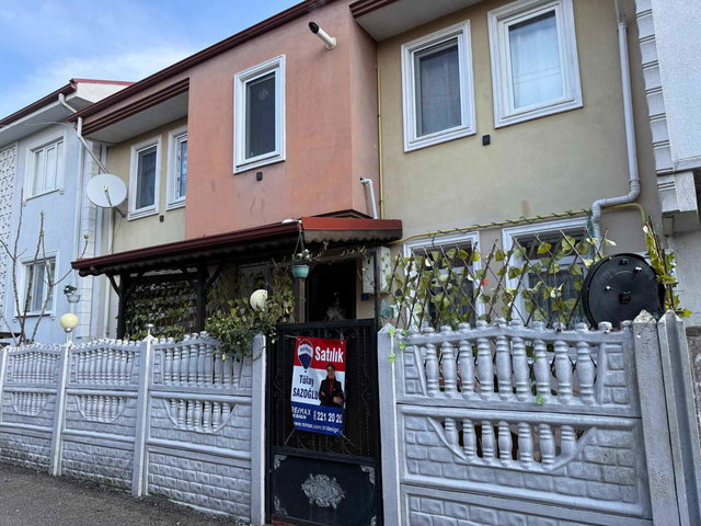32 EVLERDE SATILIK 2 KATLI MUSTAKIL EV REMAX DESIGN