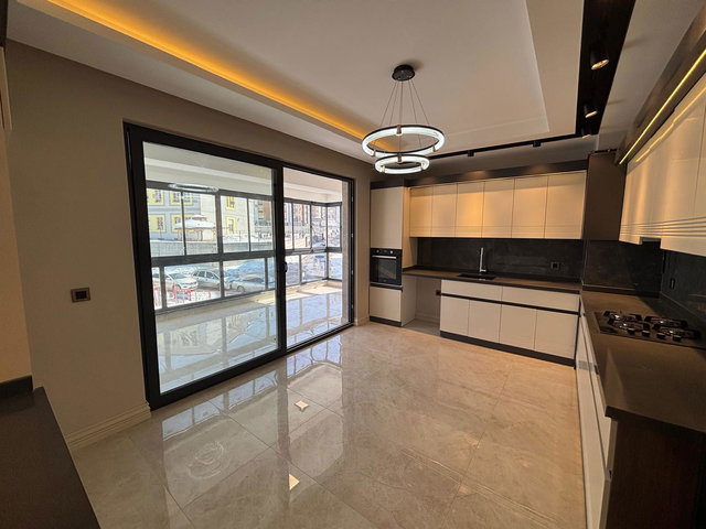 REMAX ARTIS'DEN YILDIZKENT'TE SATILIK 4+1 ULTRA LÜKS DAIRE