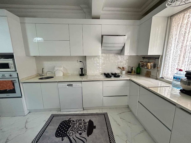 DERİNCE 60 EVLER'DE SATILIK 2+1 İÇİ YENİLENMİŞ DAİRE